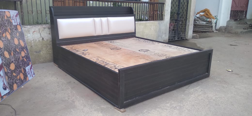 Elegant Wood Bed