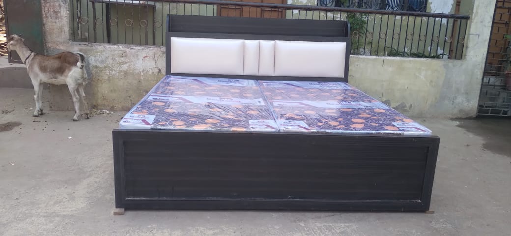 Classic Wood Bed